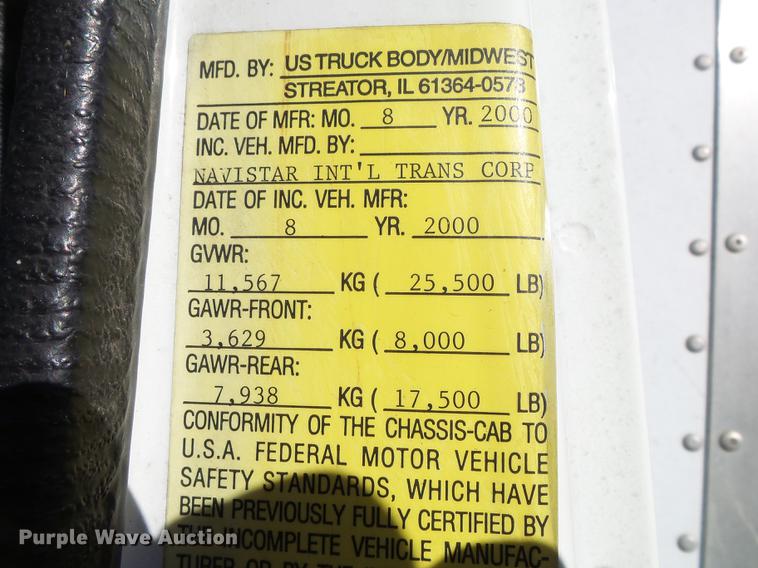 image for item DB7365 2001 International 4700 box truck