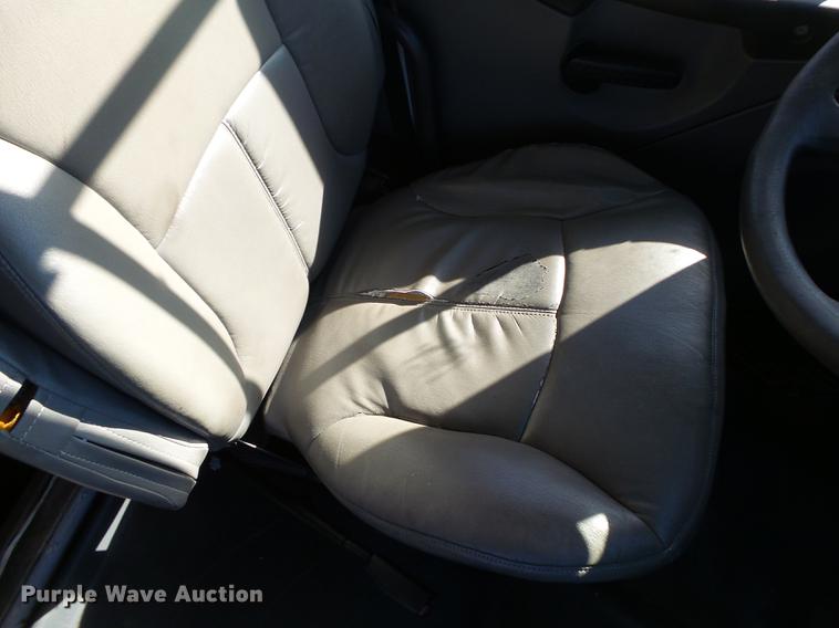 image for item DB7366 2006 Freightliner Business Class M2 truck chassis