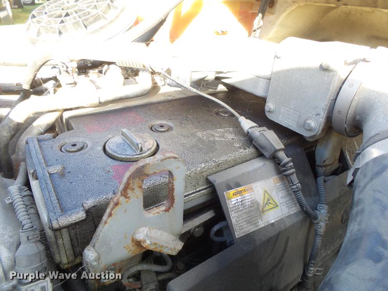 image for item DB7366 2006 Freightliner Business Class M2 truck chassis