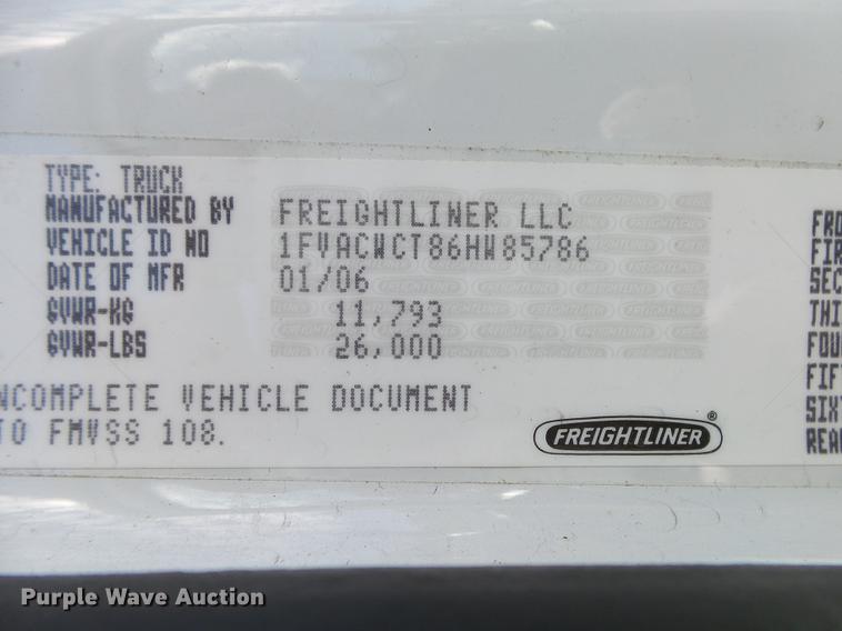 image for item DB7366 2006 Freightliner Business Class M2 truck chassis