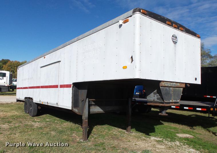 image for item DB7367 1988 Wells Cargo CVG3225 enclosed cargo trailer