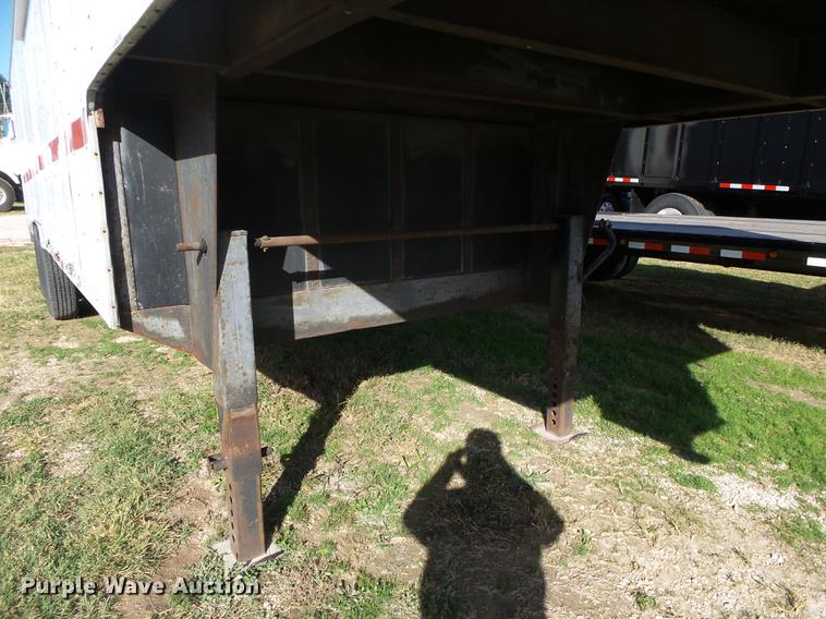 image for item DB7367 1988 Wells Cargo CVG3225 enclosed cargo trailer