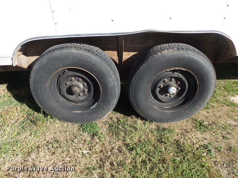 image for item DB7367 1988 Wells Cargo CVG3225 enclosed cargo trailer