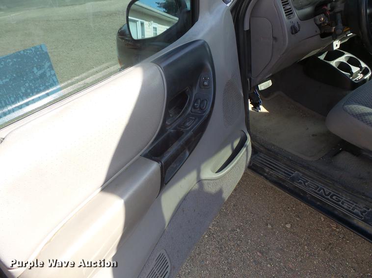 image for item DB8041 1998 Ford Ranger pickup truck