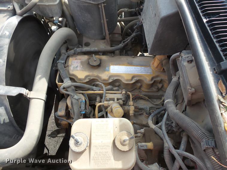 image for item DB8043 1998 Chevrolet C6500 rollback truck