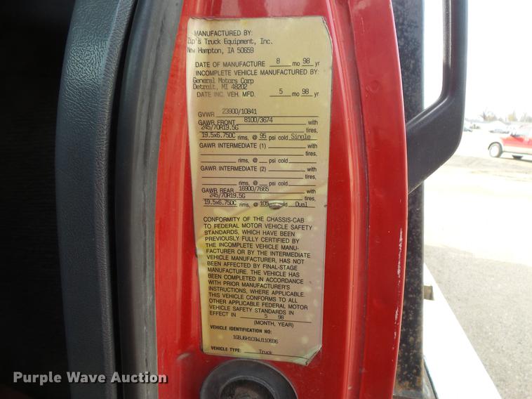 image for item DB8043 1998 Chevrolet C6500 rollback truck