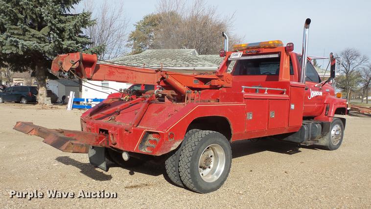 image for item DB8044 1994 Chevrolet Kodiak wrecker truck