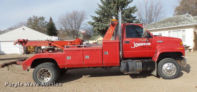 image for item DB8044 1994 Chevrolet Kodiak wrecker truck
