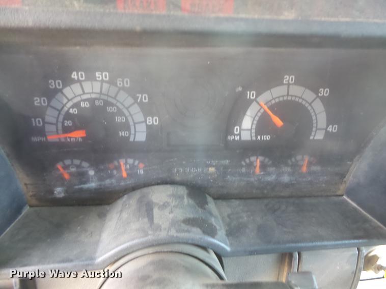 image for item DB8044 1994 Chevrolet Kodiak wrecker truck