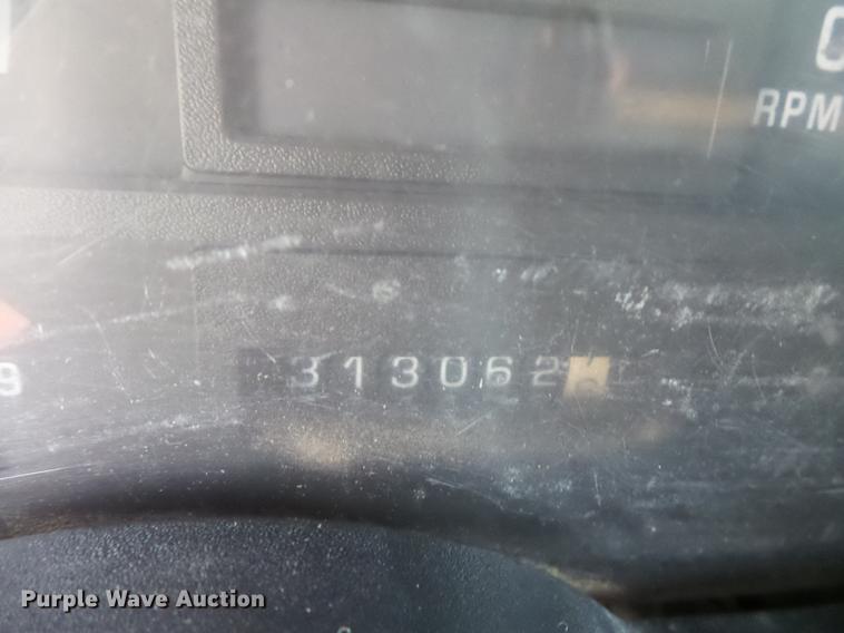 image for item DB8044 1994 Chevrolet Kodiak wrecker truck