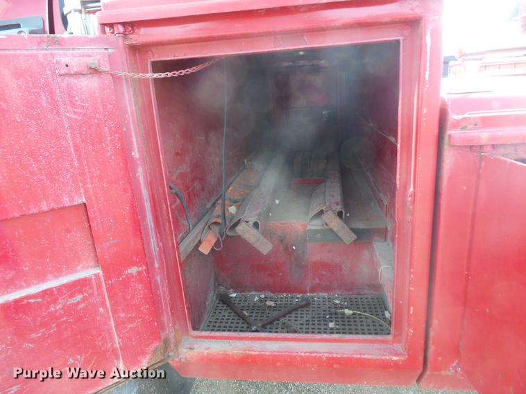 image for item DB8044 1994 Chevrolet Kodiak wrecker truck