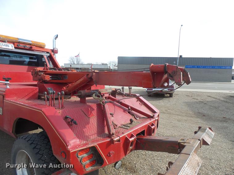 image for item DB8044 1994 Chevrolet Kodiak wrecker truck