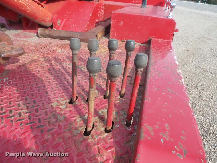 image for item DB8044 1994 Chevrolet Kodiak wrecker truck