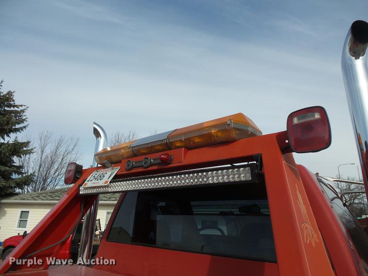 image for item DB8044 1994 Chevrolet Kodiak wrecker truck