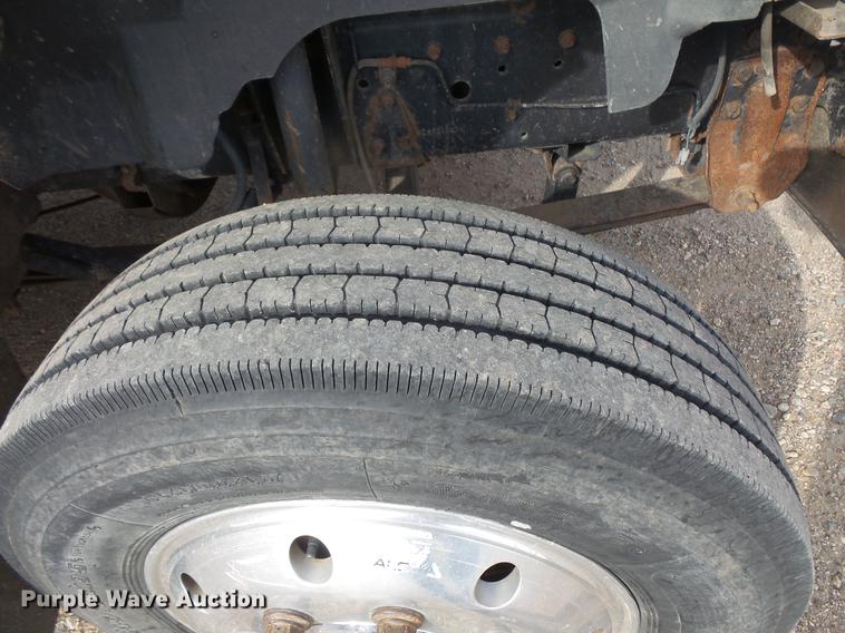 image for item DB8044 1994 Chevrolet Kodiak wrecker truck