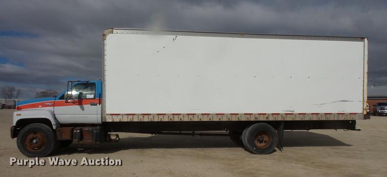 image for item DB8048 1993 GMC TopKick box truck