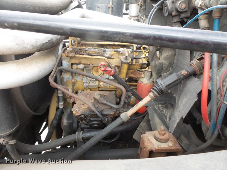 image for item DB8048 1993 GMC TopKick box truck