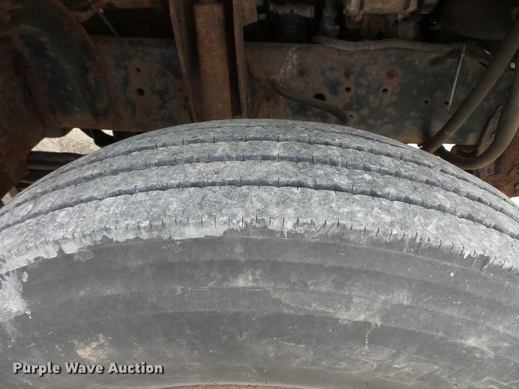 image for item DB8048 1993 GMC TopKick box truck