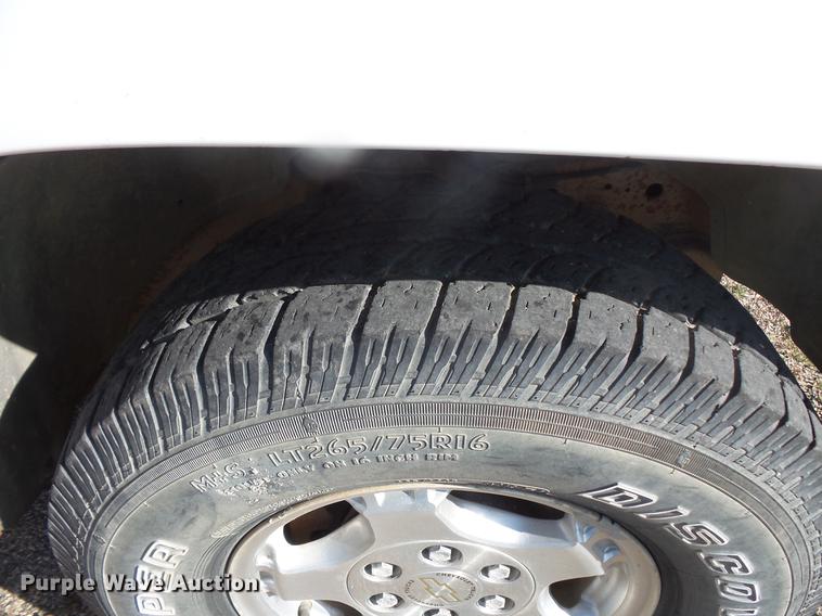 image for item DB8053 2000 Chevrolet Silverado 1500 Ext. Cab pickup truck