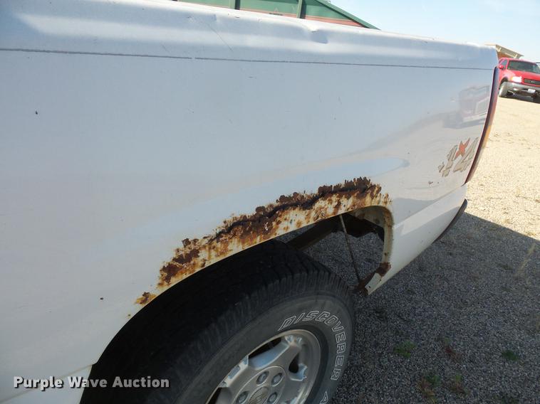 image for item DB8053 2000 Chevrolet Silverado 1500 Ext. Cab pickup truck