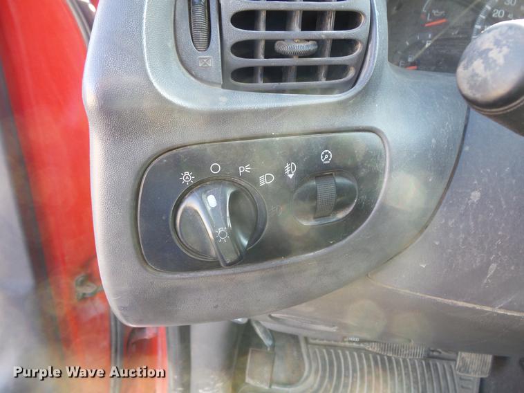 image for item DB8058 2002 Ford F150 SuperCab pickup truck