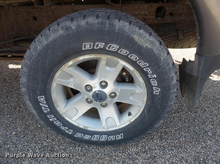 image for item DB8058 2002 Ford F150 SuperCab pickup truck