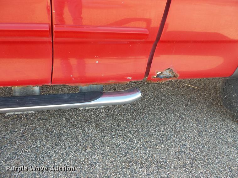 image for item DB8058 2002 Ford F150 SuperCab pickup truck