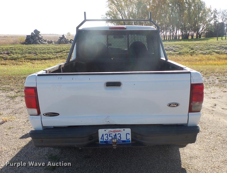 image for item DB8059 2001 Ford Ranger SuperCab pickup truck