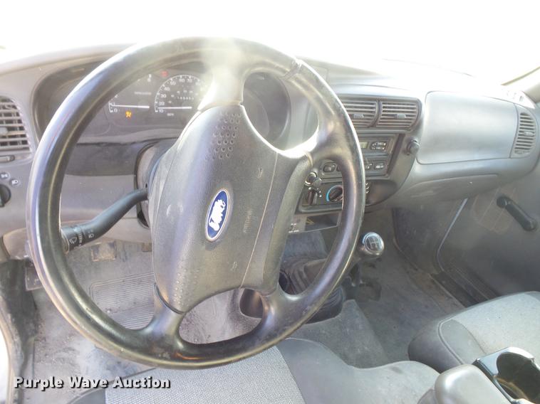 image for item DB8059 2001 Ford Ranger SuperCab pickup truck