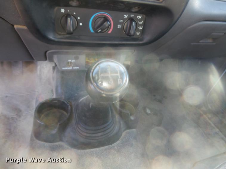 image for item DB8059 2001 Ford Ranger SuperCab pickup truck