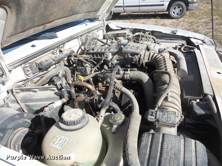 image for item DB8059 2001 Ford Ranger SuperCab pickup truck