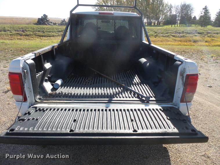 image for item DB8059 2001 Ford Ranger SuperCab pickup truck