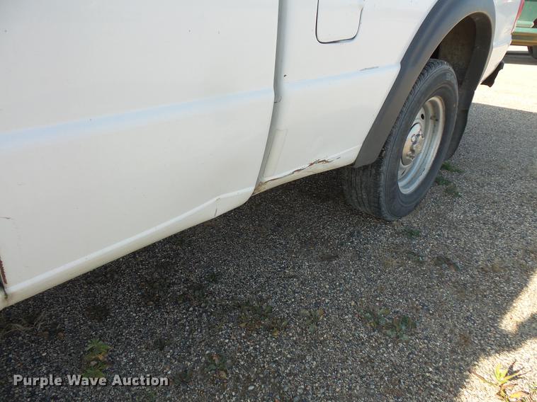image for item DB8059 2001 Ford Ranger SuperCab pickup truck