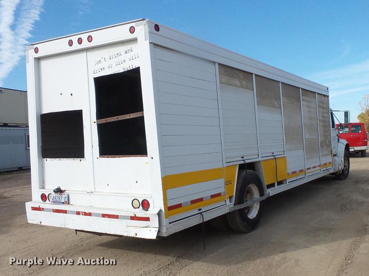 image for item DB8062 1990 International 4700 delivery truck