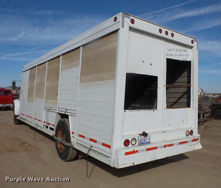 image for item DB8062 1990 International 4700 delivery truck