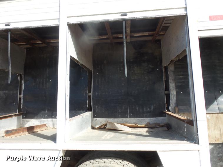 image for item DB8062 1990 International 4700 delivery truck