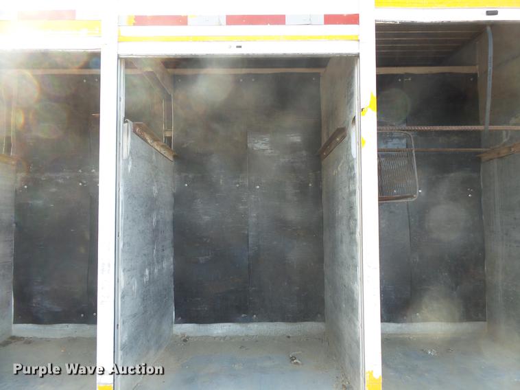 image for item DB8062 1990 International 4700 delivery truck