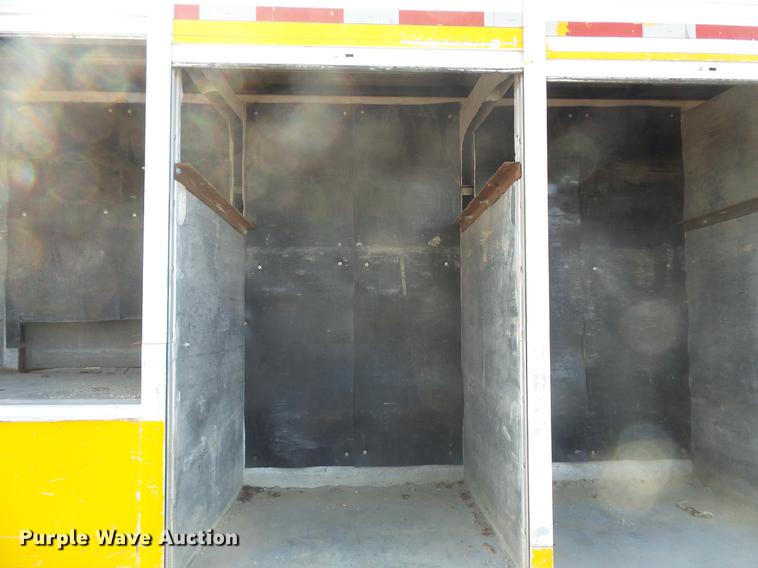 image for item DB8062 1990 International 4700 delivery truck