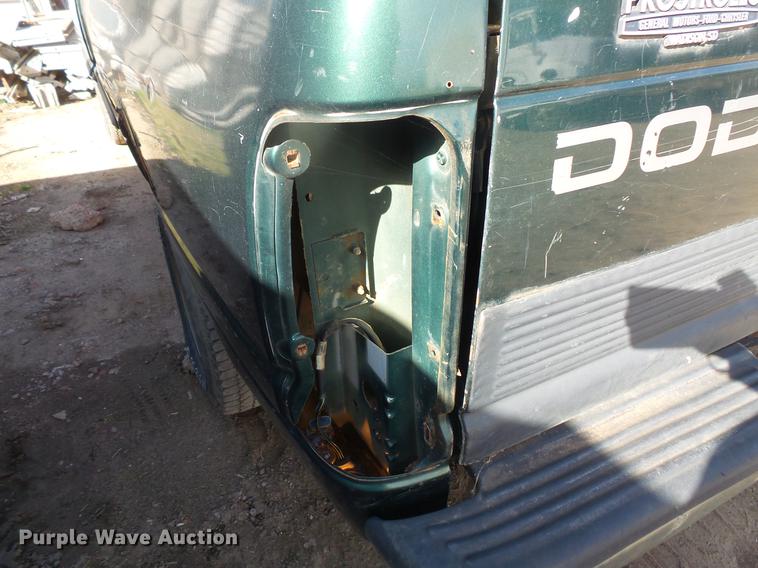 image for item DB8063 1998 Dodge Ram 1500 pickup truck