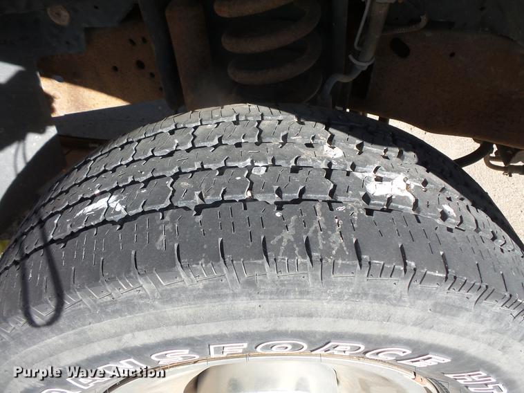 image for item DB8064 2006 Ford F250 Super Duty SuperCab pickup truck