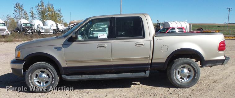 image for item DB8090 2001 Ford F150 SuperCrew pickup truck