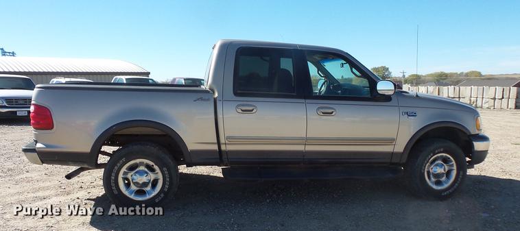 image for item DB8090 2001 Ford F150 SuperCrew pickup truck