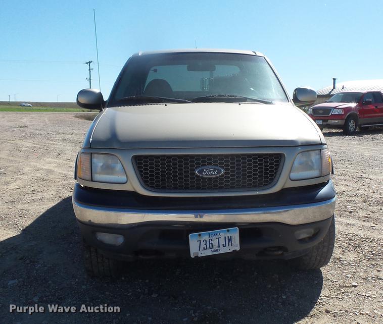 image for item DB8090 2001 Ford F150 SuperCrew pickup truck