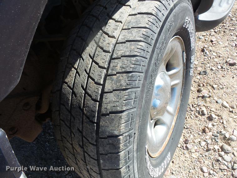 image for item DB8090 2001 Ford F150 SuperCrew pickup truck