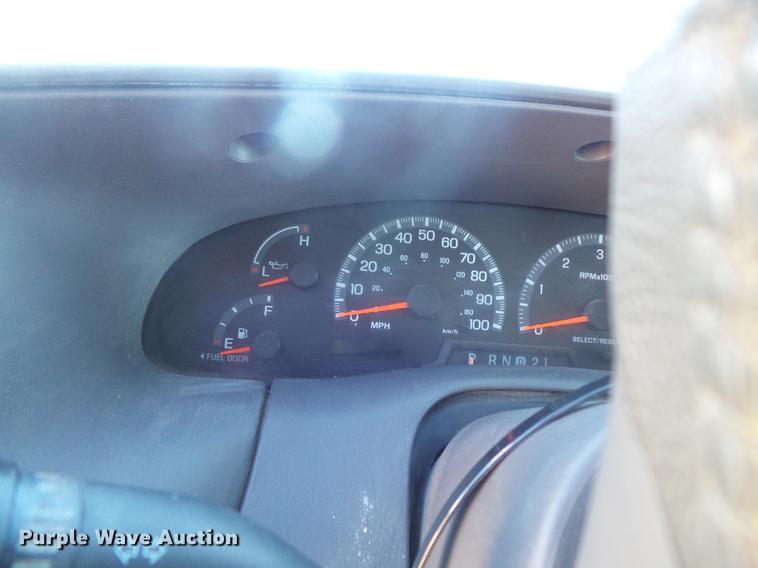 image for item DB8092 2001 Ford F150 SuperCab pickup truck