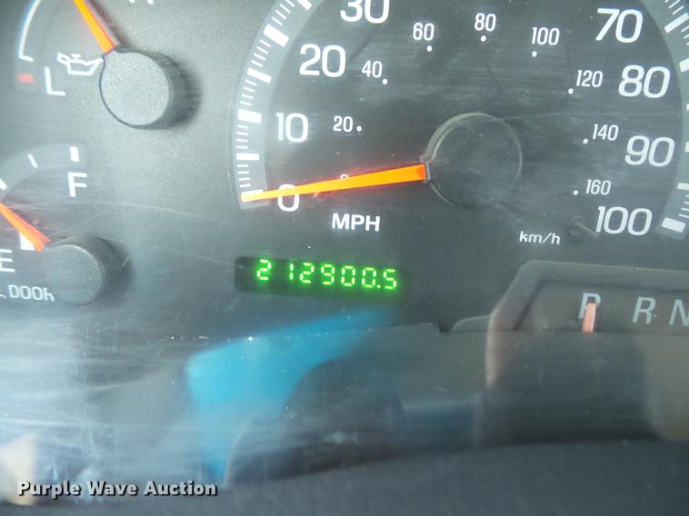 image for item DB8092 2001 Ford F150 SuperCab pickup truck