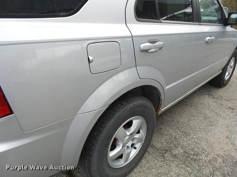image for item DB9933 2006 Kia Sorento SUV