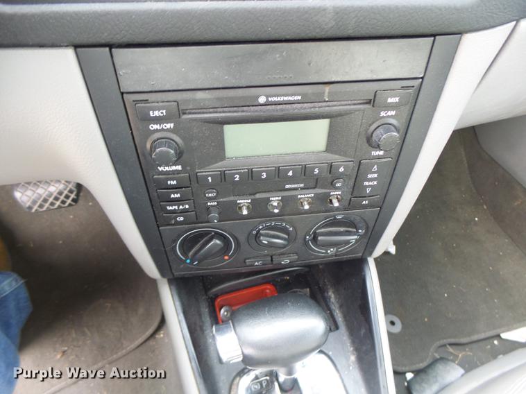 image for item DB9934 2003 Volkswagen Jetta