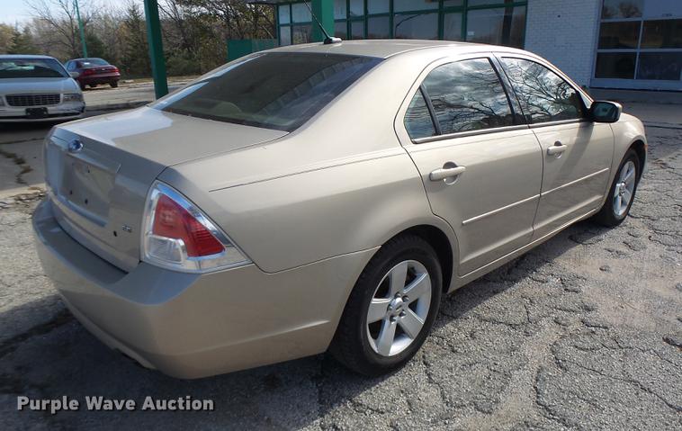 image for item DB9935 2007 Ford Fusion