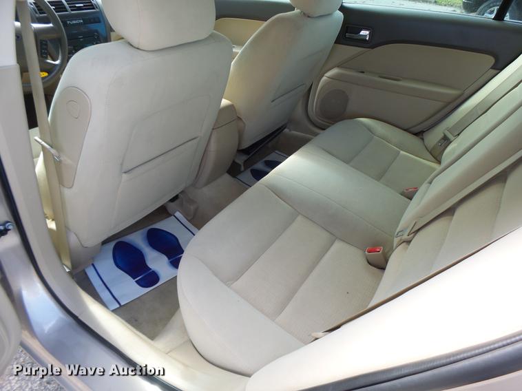 image for item DB9935 2007 Ford Fusion